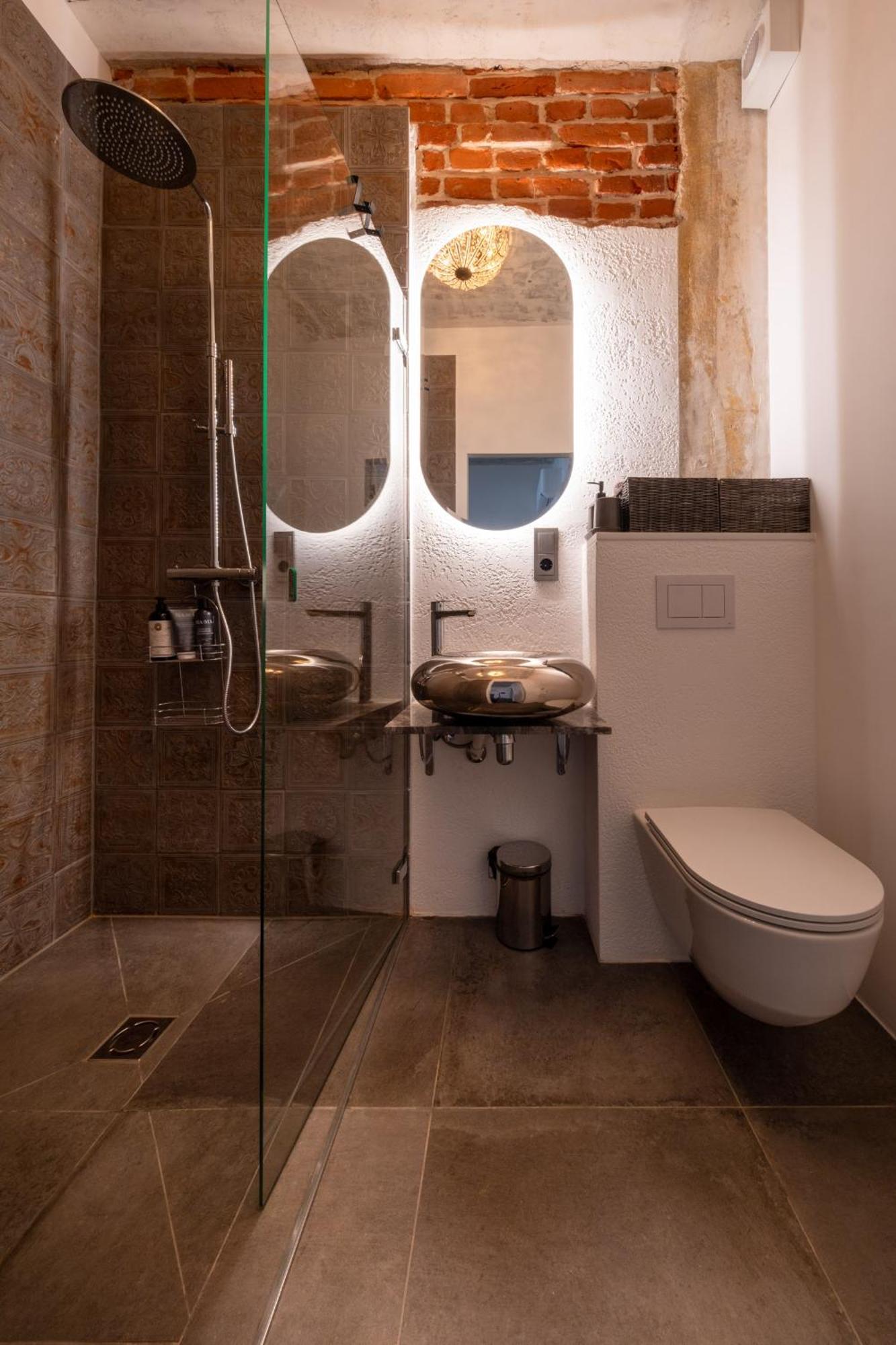Turgaus Self Check-In Old Town Aparthotel Klaipėda Dış mekan fotoğraf